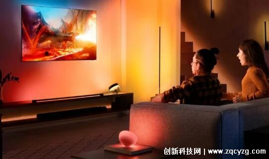 飞利浦为三星电视打造Hue氛围灯，能够根据屏幕内容改变颜色