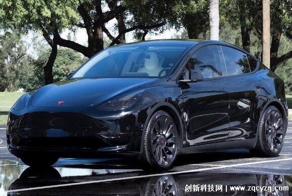 特斯拉宣布Model 3/Y两款车型大降价，最高降幅达到4.8万元