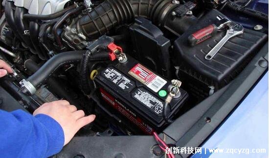汽车电瓶一般用几年更换，燃油车5-10年/电动车3-7年