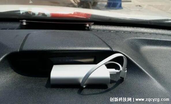 充电宝放在车里面会爆炸吗，温度太高就会爆炸(最好随身携带)